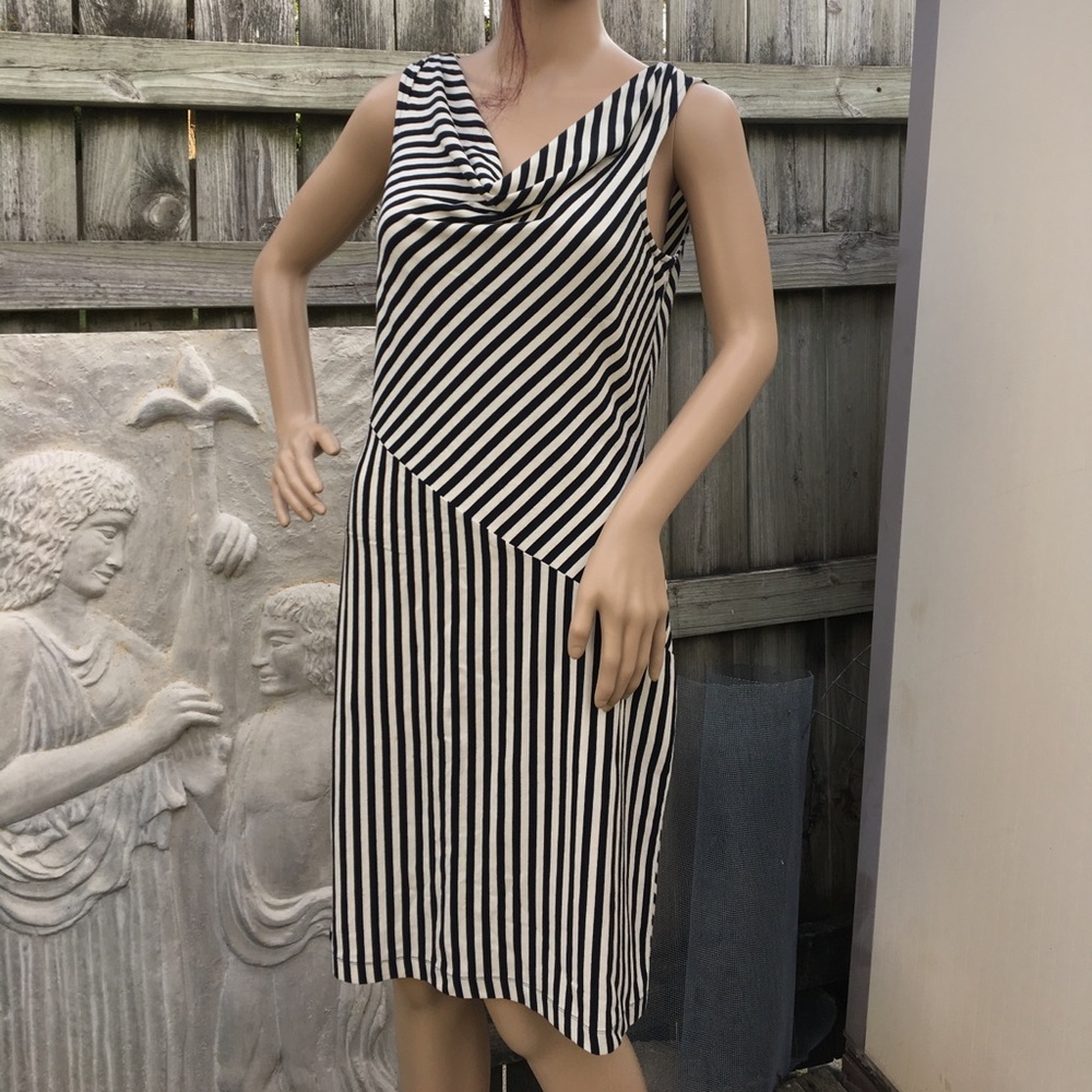 Last Chance Ann Taylor dress Small